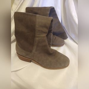 Lucky Brand Women's Boots/Knee High Boots/Gray Boots/Fall Apparel/Size 9.5